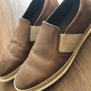 Tod’s loafers